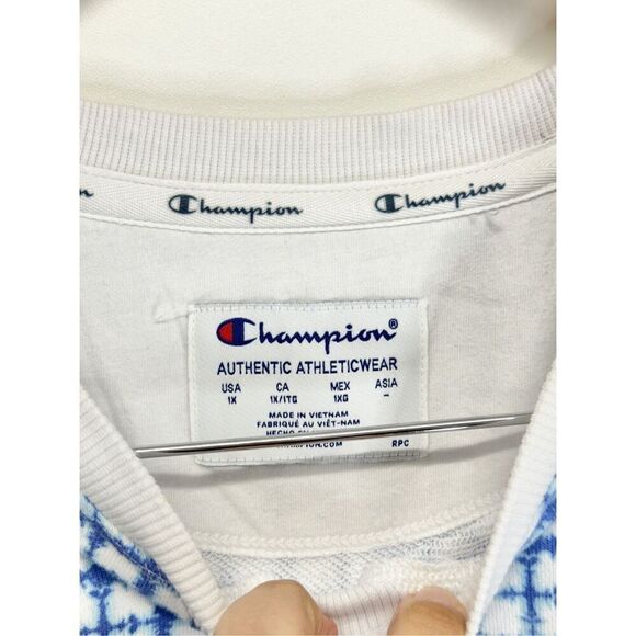 Champion Sweater Womens Size 1X Blue White Crewneck Pullover Casual - Picture 6 of 8